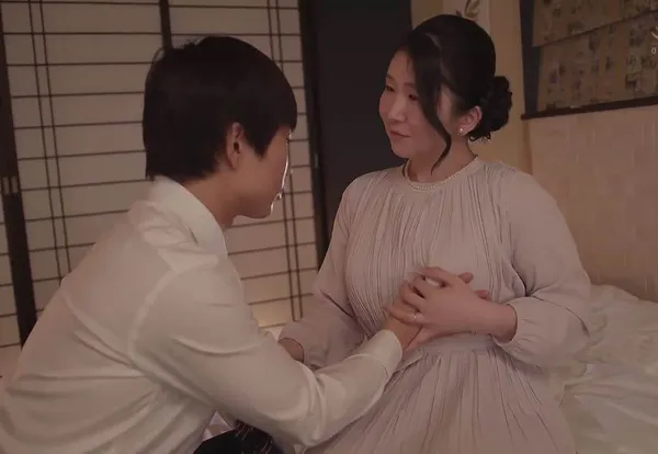 phim sex maria ozawa Món quà bất ngờ của má kế cho cậu con trai vừa mới tốt nghiệp ra trường